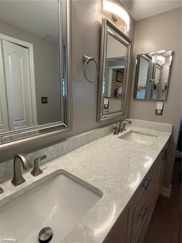 7846  Regal Heron  CIR, Naples, FL 34104