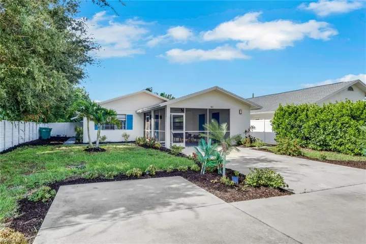 862 95th Ave N, Naples, Florida 34108