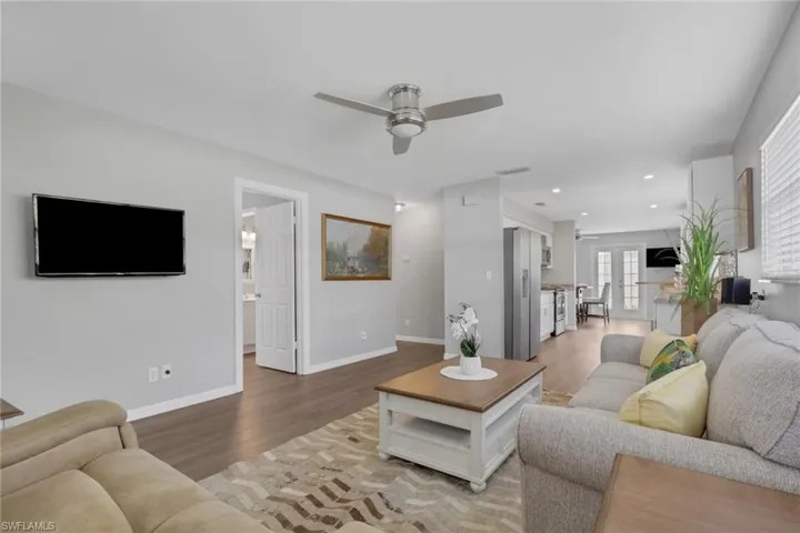 862 95th Ave N, Naples, Florida 34108