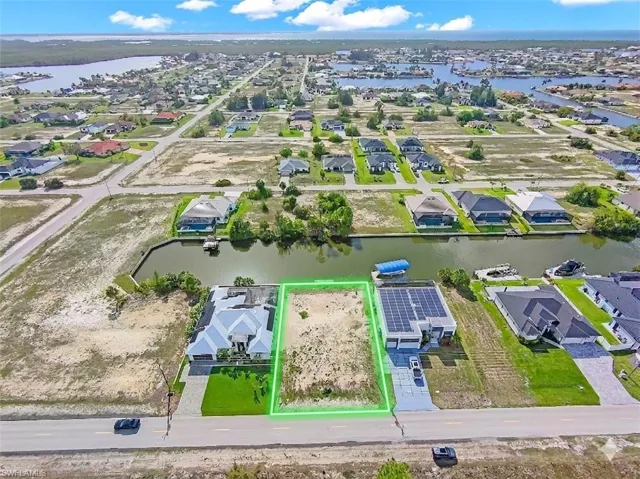2800 Old Burnt Store Rd N, Cape Coral, Florida 33993