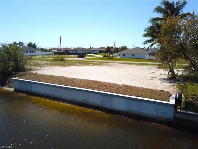 3523 Nw 14th St, Cape Coral, Florida 33993