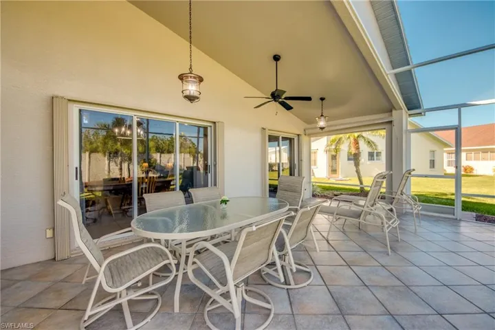 Lanai looking to Great Room + Kitchen sliding doors.