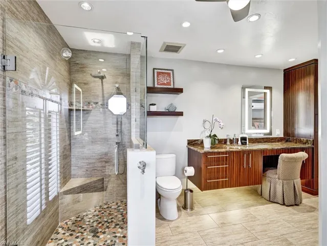 Huge "walk in" shower