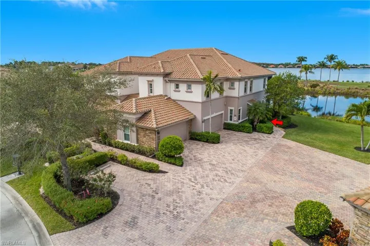 9064 Siesta Bay Dr 5-102, Naples, Florida 34120