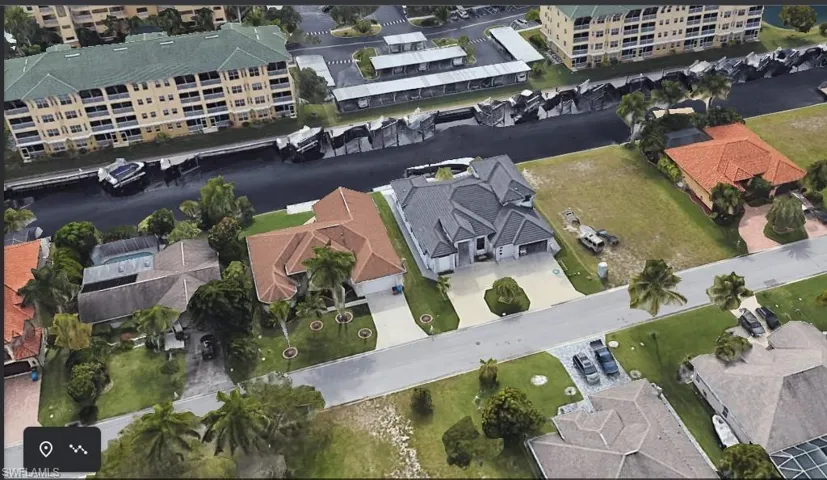 2044 Ottersrest Ln, Cape Coral, Florida 33990