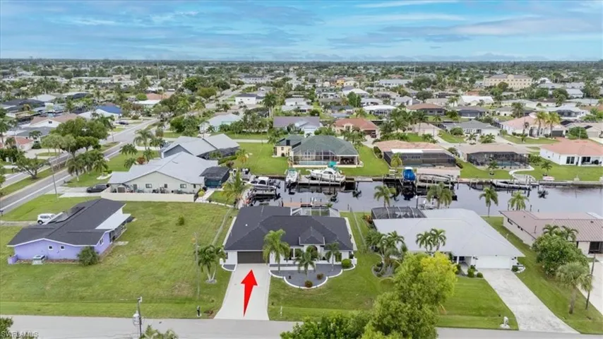 3728 Se 18th Ave, Cape Coral, Florida 33904