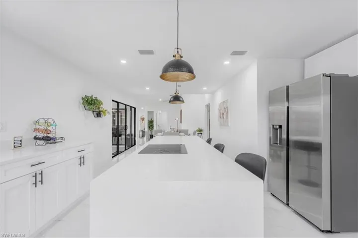 3728 Se 18th Ave, Cape Coral, Florida 33904