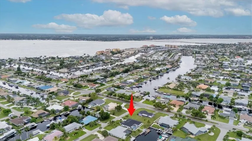 3728 Se 18th Ave, Cape Coral, Florida 33904