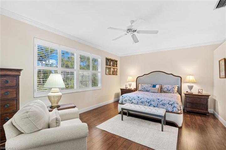 3913  Forest Glen  BLVD, Naples, FL 34114