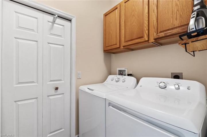 3913  Forest Glen  BLVD, Naples, FL 34114