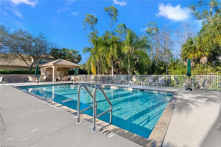 3913  Forest Glen  BLVD, Naples, FL 34114