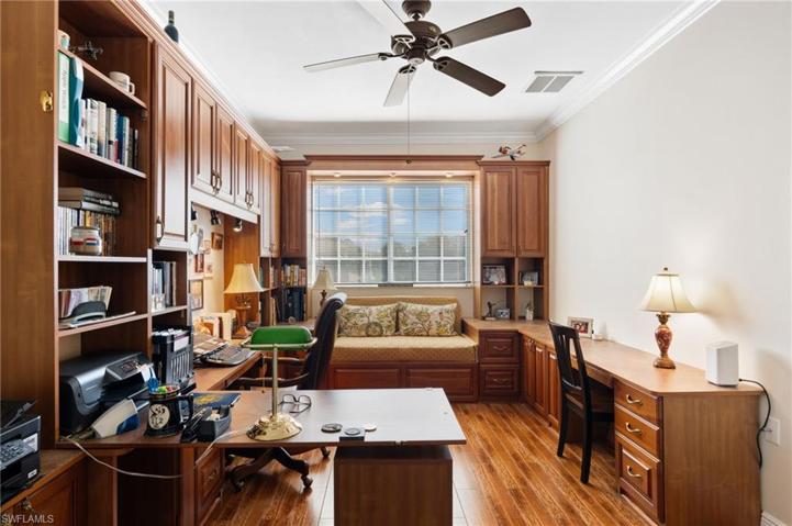 3913  Forest Glen  BLVD, Naples, FL 34114