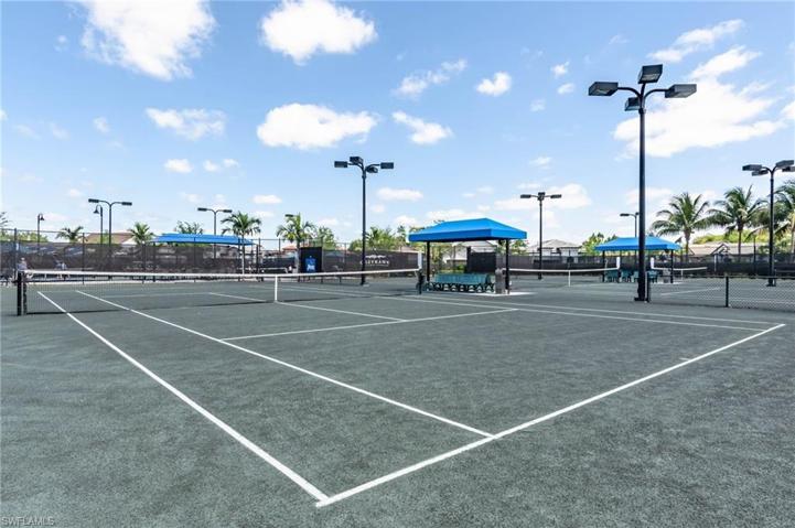 Tennis