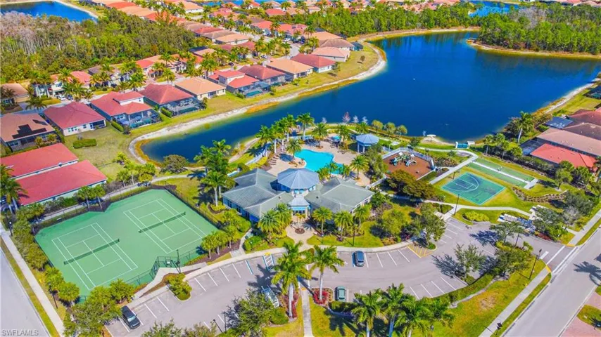 3161 Royal Gardens Ave, Fort Myers, Florida 33916
