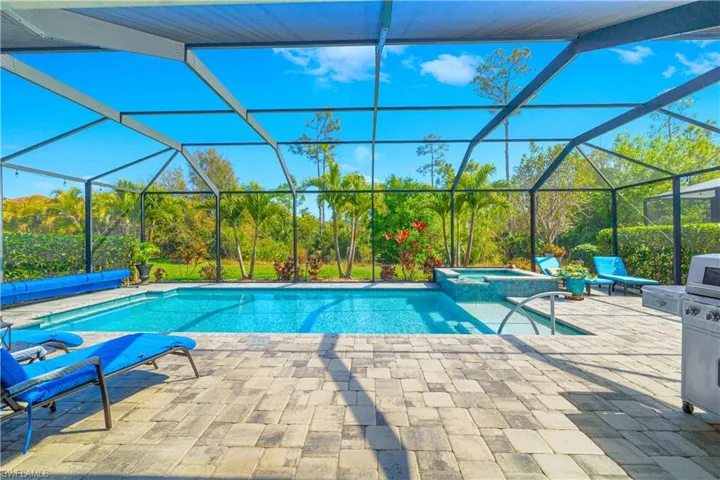 3161  Royal Gardens  AVE, Fort Myers, FL 33916