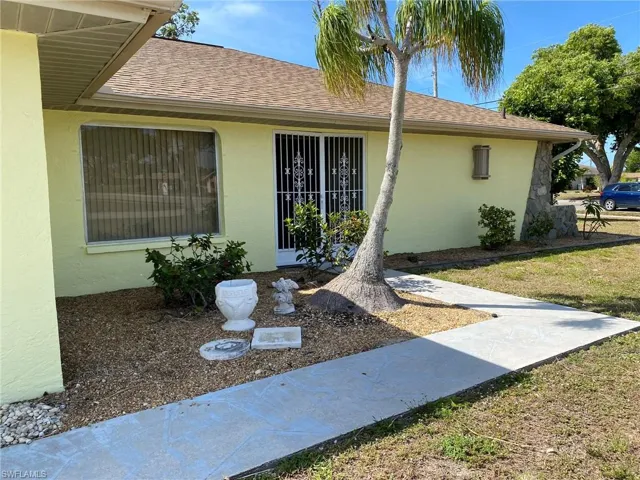 Three bedroom, 2 bath, 2 car garage