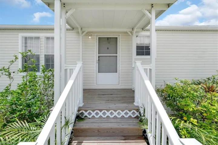 701 Coral Dr, Punta Gorda, Florida 33950