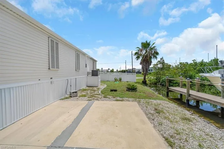 701 Coral Dr, Punta Gorda, Florida 33950