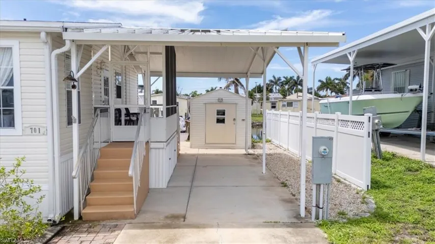 701 Coral Dr, Punta Gorda, Florida 33950