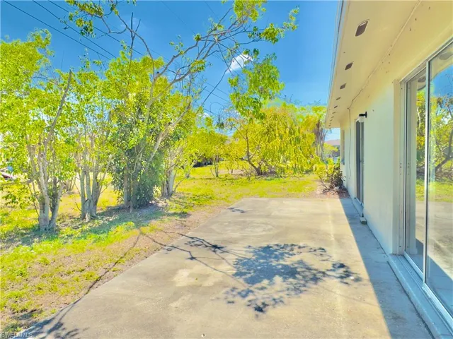 3619 Se 9th Pl 4, Cape Coral, Florida 33904