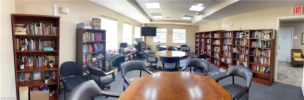 Library/quiet room