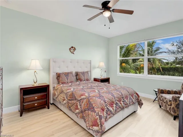 Bedroom with ceiling fan