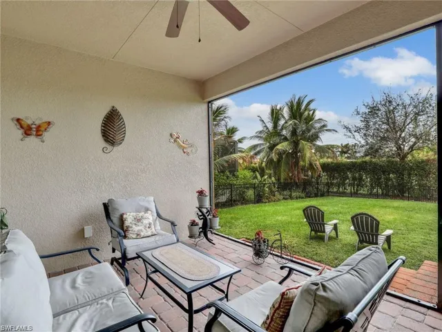 View of patio / terrace with ceiling fan and outdoor lounge area