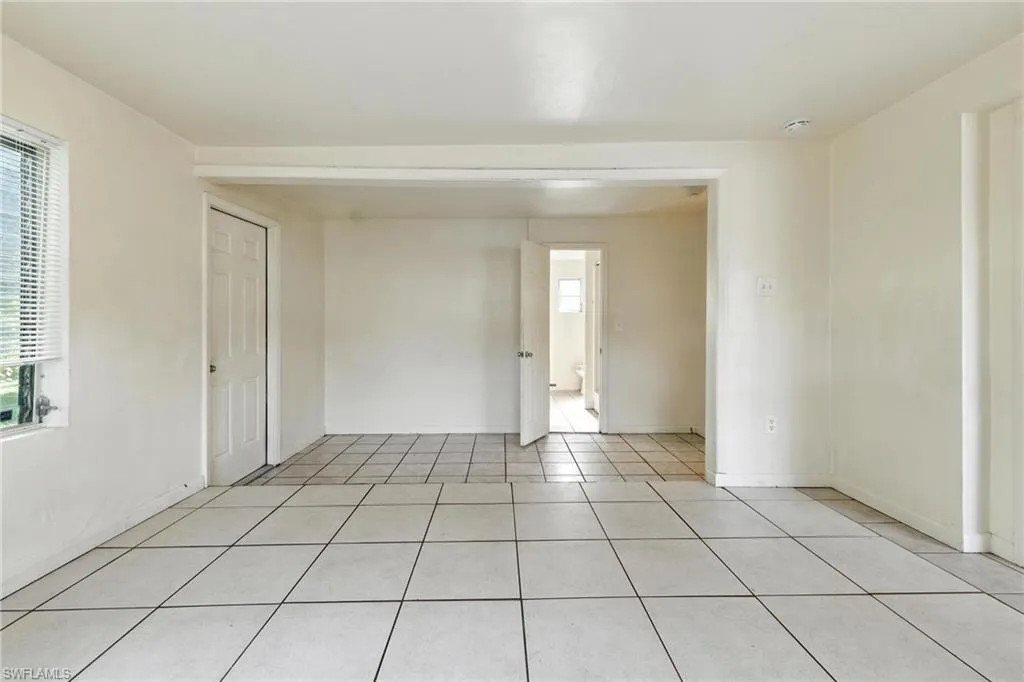 1851 Winkler AVE, Fort Myers, FL 33901,2025000004