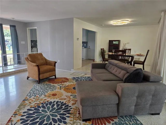 1239 Stadler Dr, Fort Myers, Florida 33901