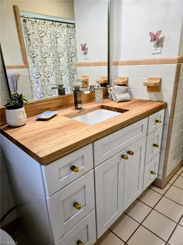 1239 Stadler Dr, Fort Myers, Florida 33901