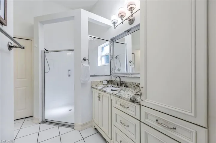 510  Captn Kate  CT, Naples, FL 34110