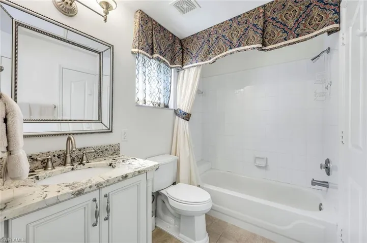 510  Captn Kate  CT, Naples, FL 34110