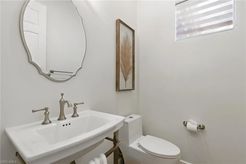 27549 RIVERBANK DR, Bonita Springs, FL 34134,225034050