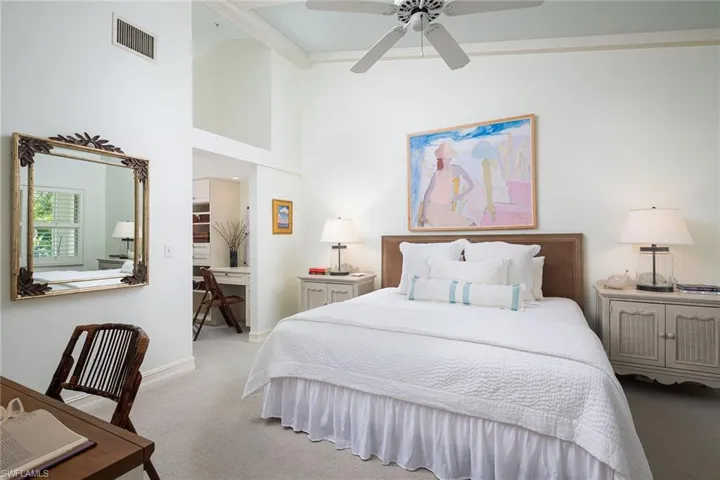 214  4th S AVE, Naples, FL 34102