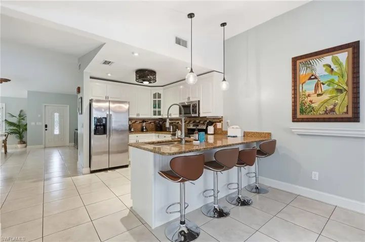 2548 River Reach Dr, Naples, Florida 34104