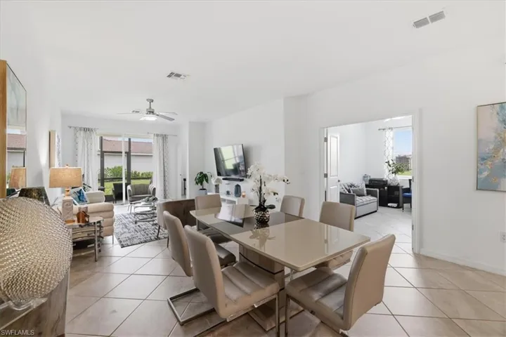 2636 Vine Ave, Naples, Florida 34120