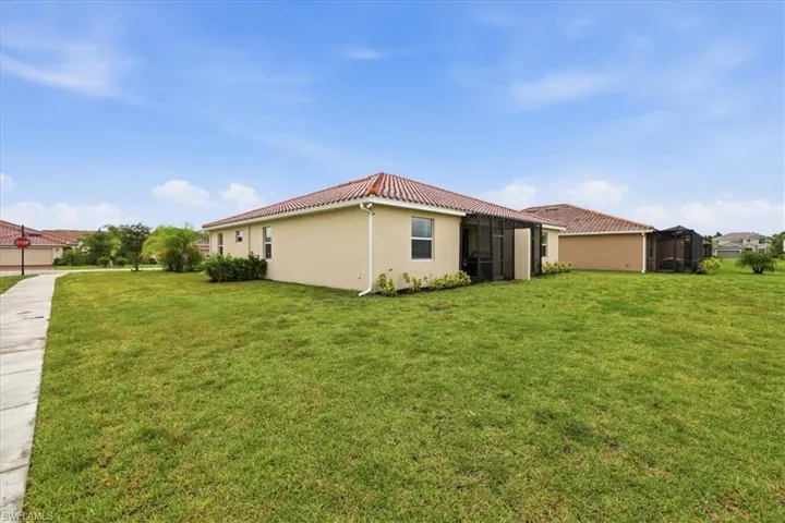 2636 Vine Ave, Naples, Florida 34120