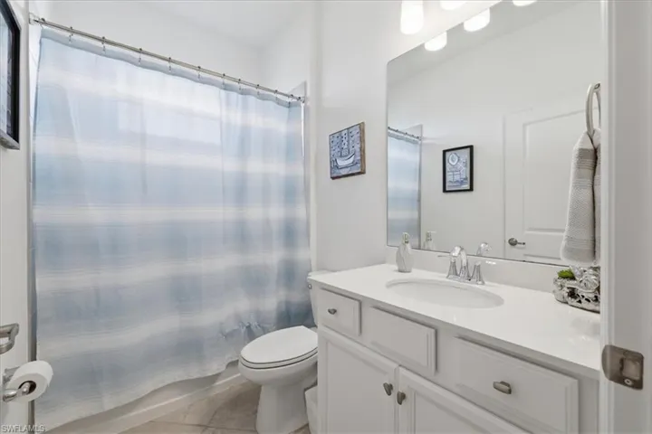 2636 Vine Ave, Naples, Florida 34120
