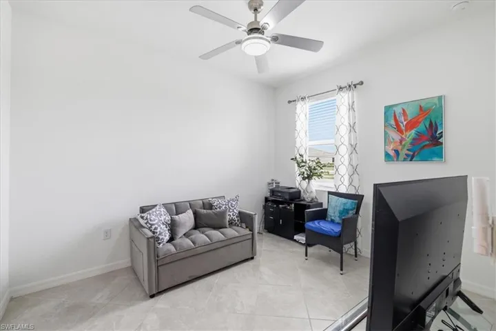 2636 Vine Ave, Naples, Florida 34120