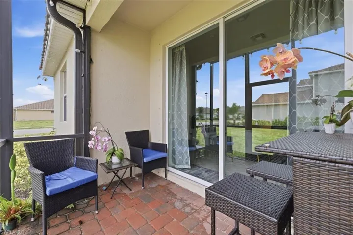 2636 Vine Ave, Naples, Florida 34120