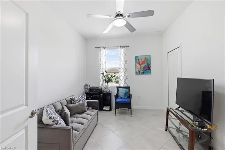 2636 Vine Ave, Naples, Florida 34120