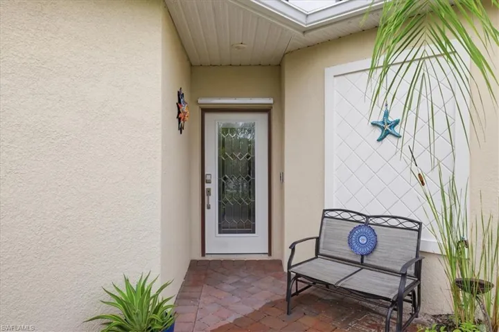 2636 Vine Ave, Naples, Florida 34120