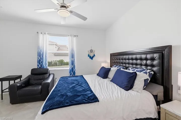 2636 Vine Ave, Naples, Florida 34120