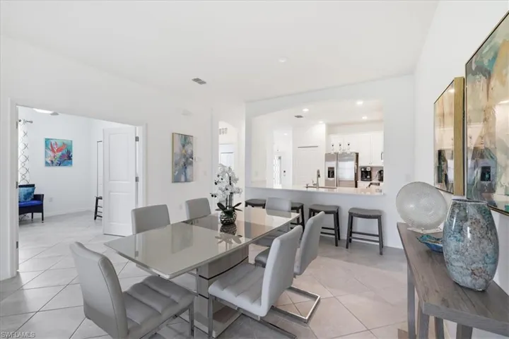 2636 Vine Ave, Naples, Florida 34120
