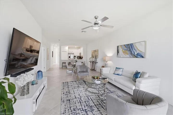 2636 Vine Ave, Naples, Florida 34120
