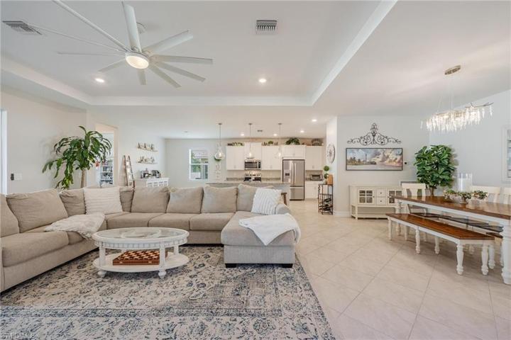 3154 Birchin LN, FORT MYERS FL 33916