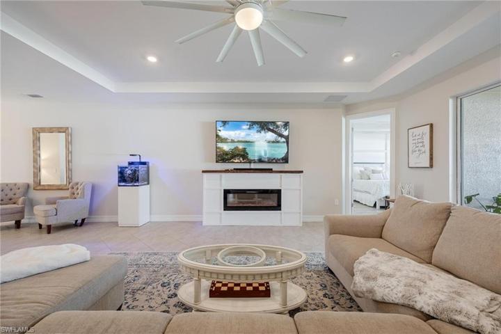 3154 Birchin LN, FORT MYERS FL 33916
