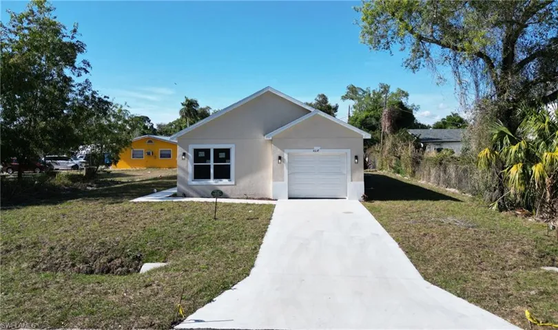 2173 Mitchell Ct, Fort Myers, Florida 33916