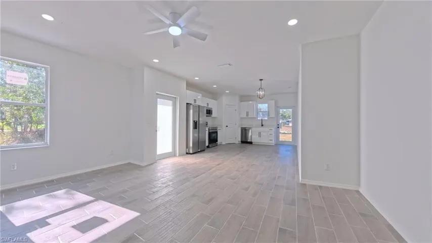 2173 Mitchell Ct, Fort Myers, Florida 33916
