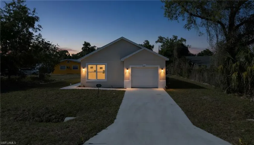 2173 Mitchell Ct, Fort Myers, Florida 33916